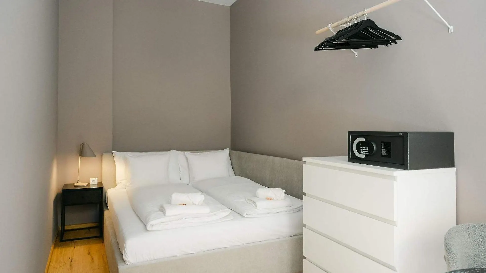 Neat 2Br Perfect For 4 Free Parking Apartamento Viena